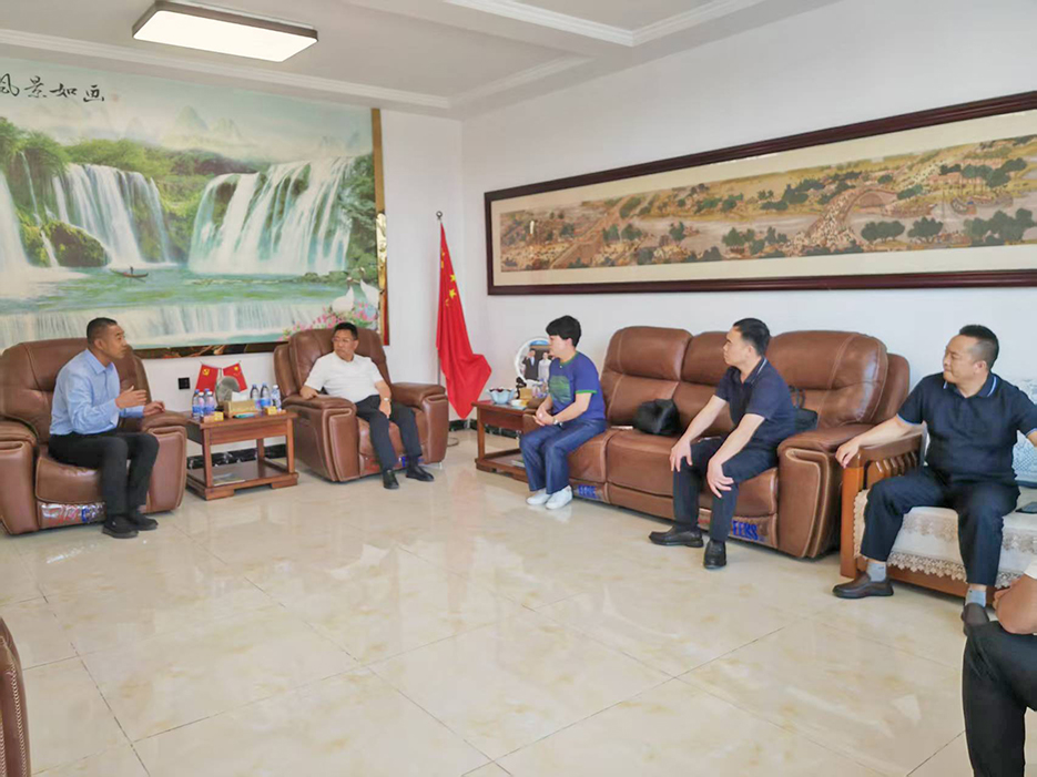 納雍縣黨政代表團(tuán)赴魯考察綠環(huán)動(dòng)力 共推瓦斯發(fā)電產(chǎn)業(yè)協(xié)作新篇